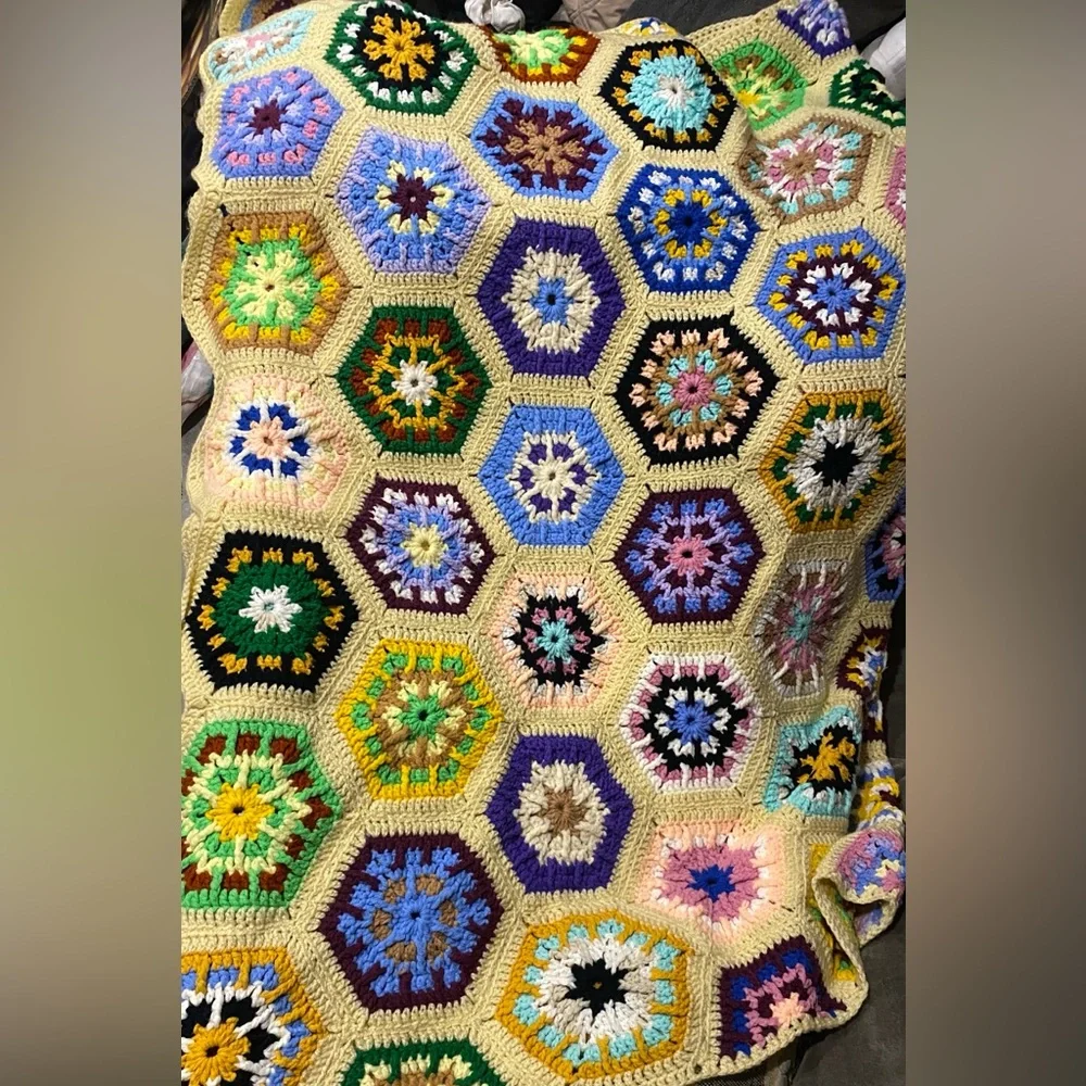 Handmade Multicolor Crochet granny hexagon square throw blanket 50 x 64